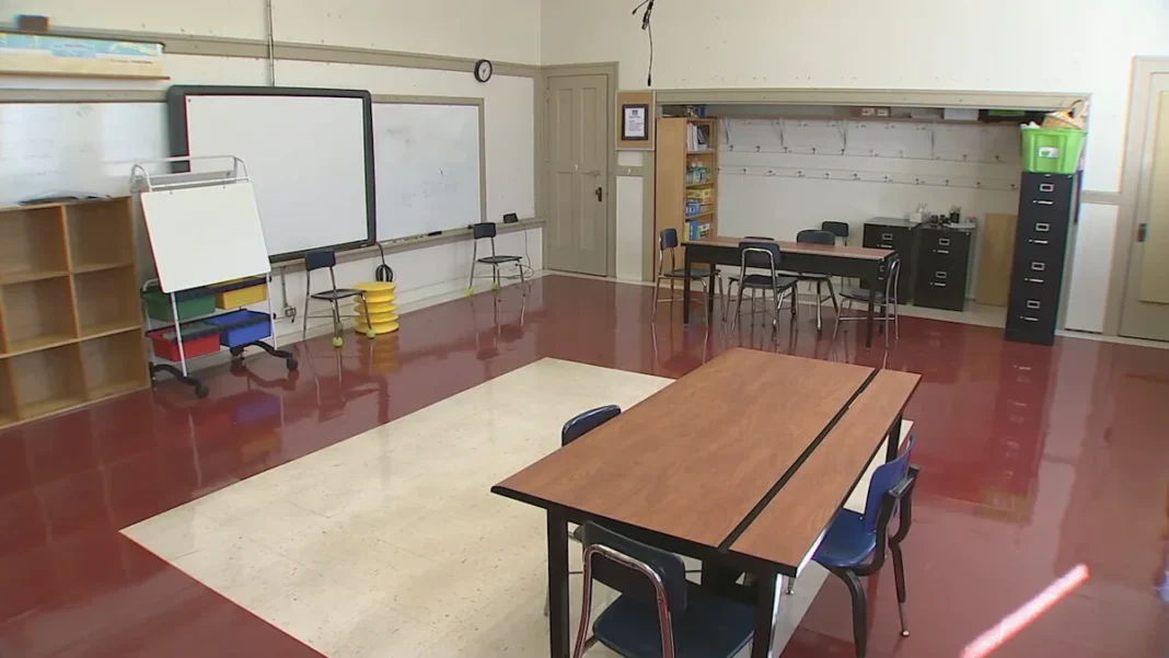 Schools dismiss early in Troutman due to power outage