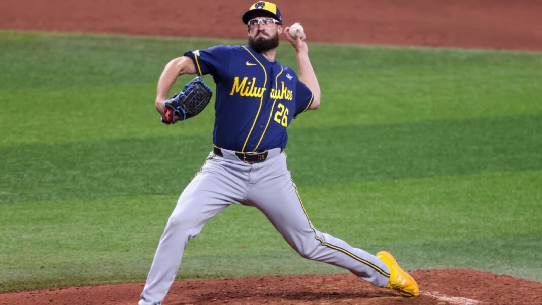 Brewers' Ashby sets record for scoreless innings by a reliever in a postseason
